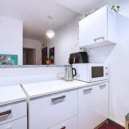 Charming 2p Between Nation & Pere-lachaise Appartement Parijs